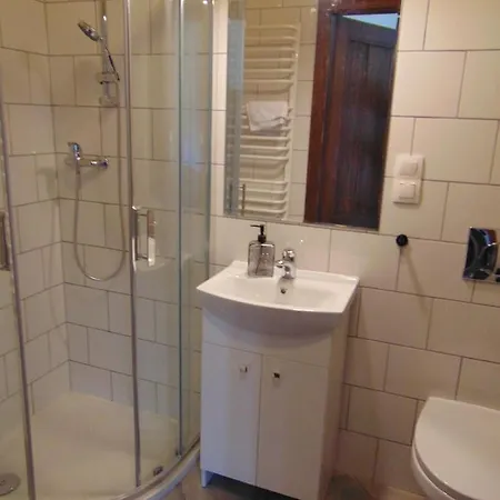 Browar Pod Czarnym Kogutem 여관