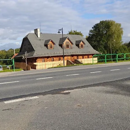 Browar Pod Czarnym Kogutem 여관